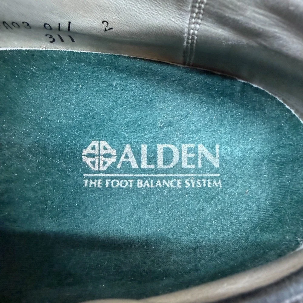 Alden Vintage Plain Toe Blucher Oxfords Mens 10.5 C/E Black Leather Vibram 311